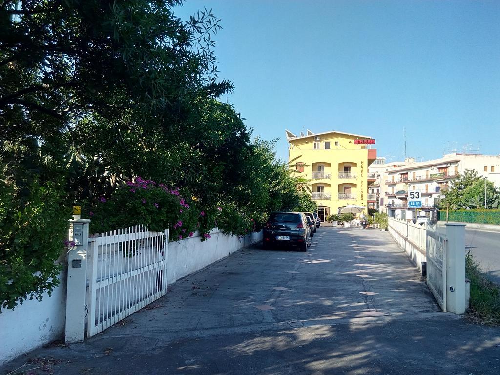 Hotel Eliseo Giardini Naxos Esterno foto