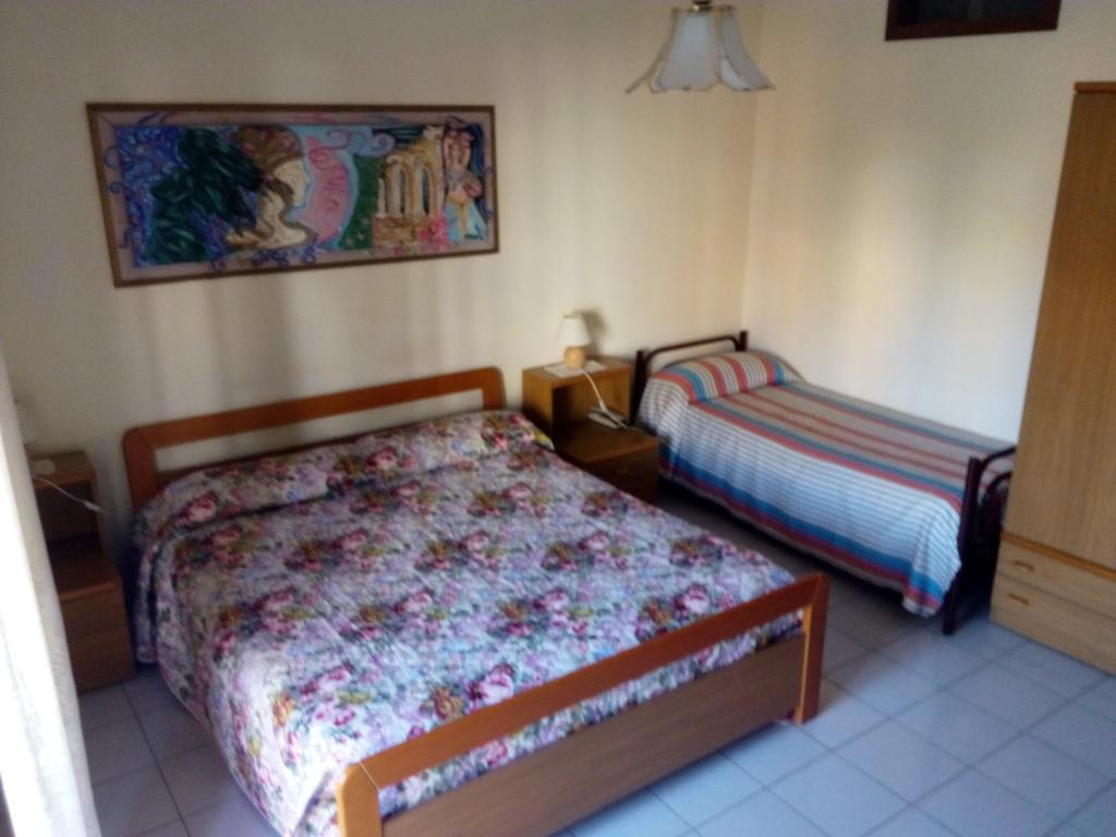 Hotel Eliseo Giardini Naxos Esterno foto