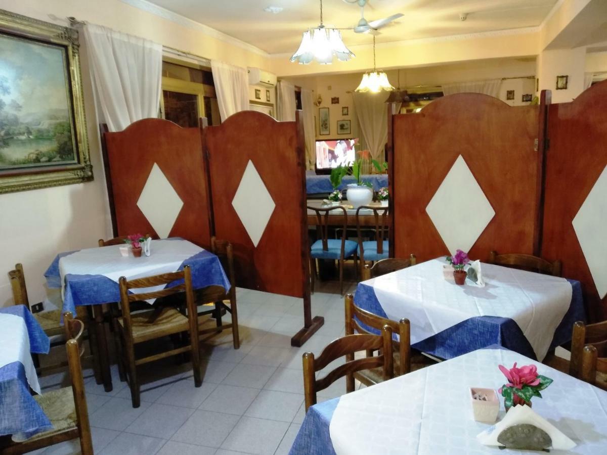 Hotel Eliseo Giardini Naxos Esterno foto
